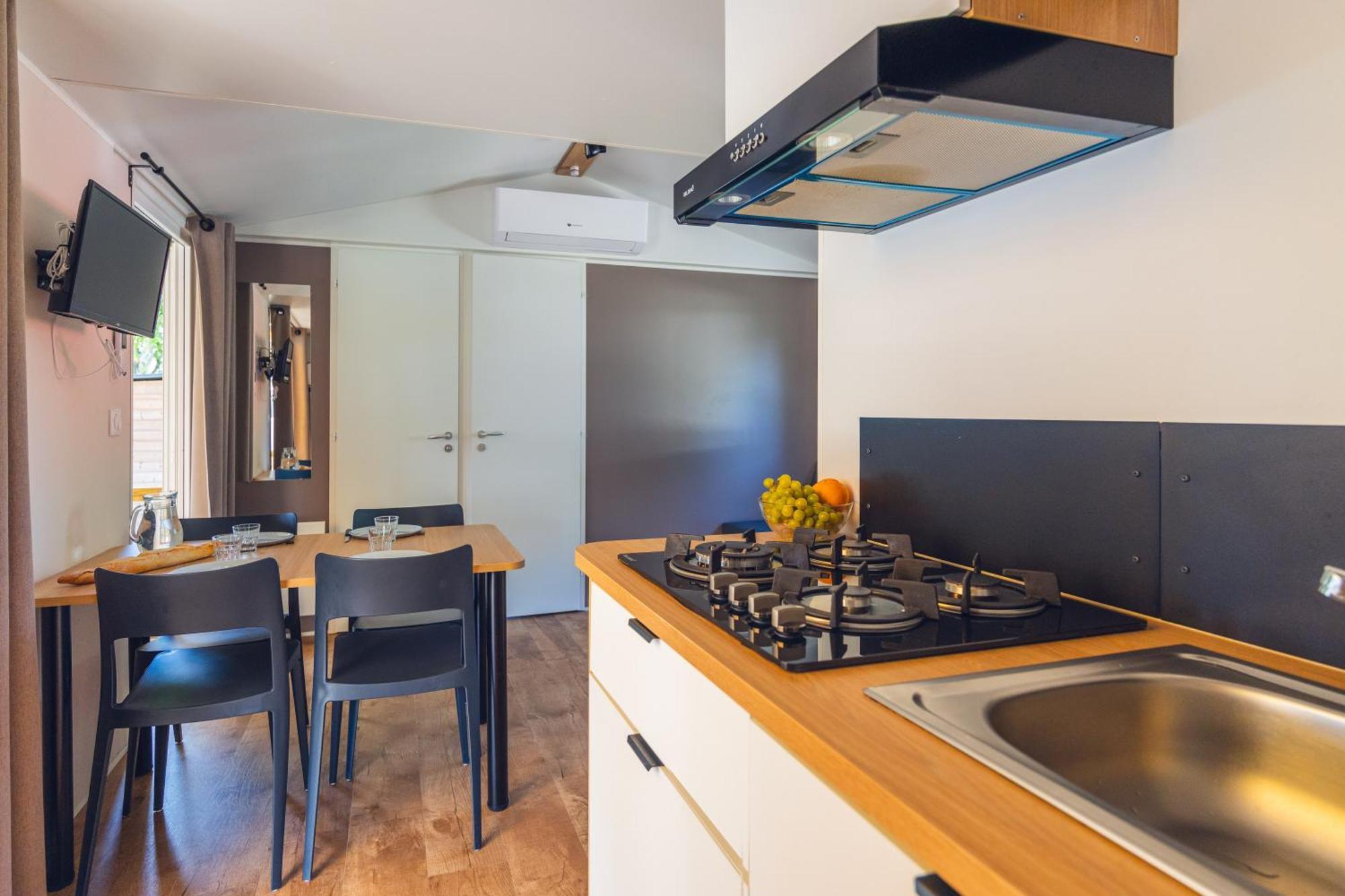 L'Oasis Des Dombes Hotel Amberieux-en-Dombes Ngoại thất bức ảnh